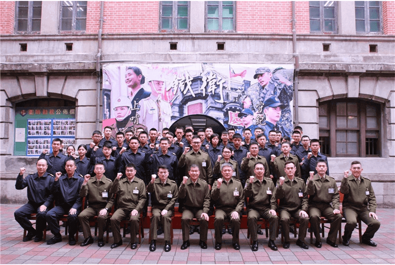 1.指揮官提醒春節連假恪遵軍紀