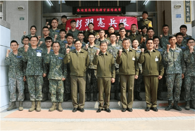 2.指揮官視導澎湖基層 肯定訓練成效