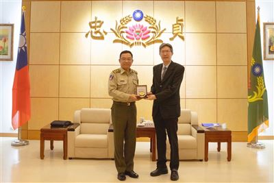 2.指揮官接待權保會代主委 肯定保障官兵權益