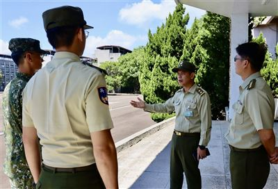 2-指揮官視導北部地區部隊 期強化訓練成效.jpg