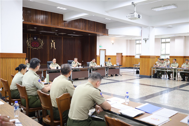 Commander Hosts Combat Training Readiness Conference, Enhancing Overall Force Effectiveness